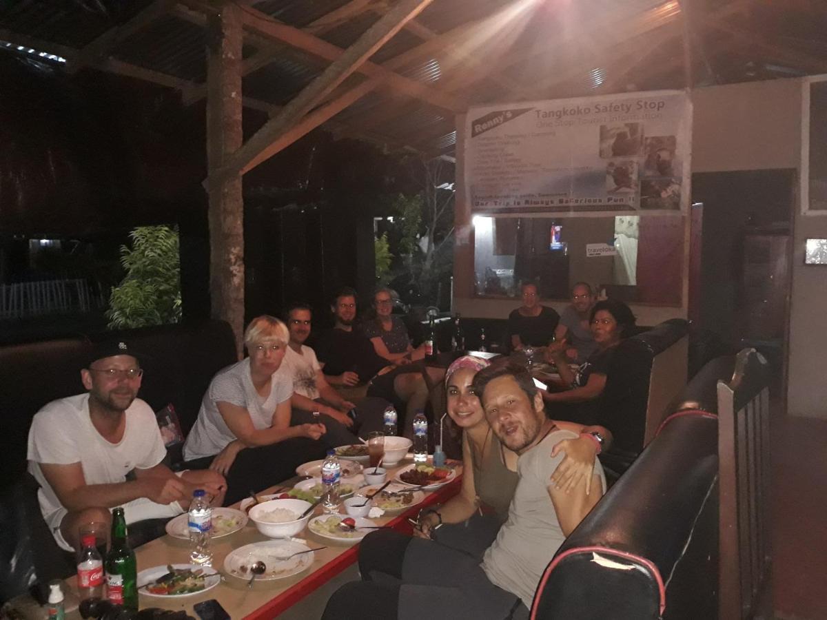Renny'S Tangkoko Safety Stop Bitung Luaran gambar